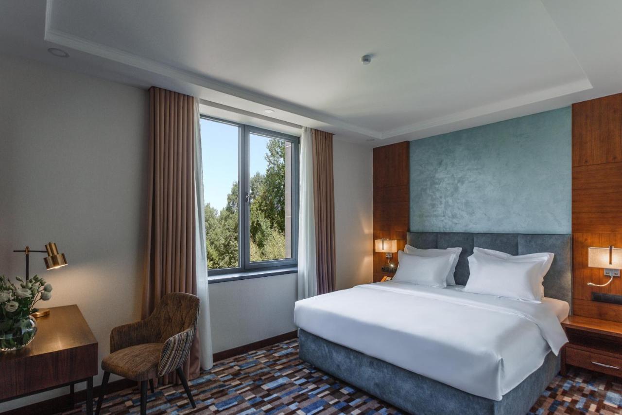 Ateca Hotel Suites Tashkent Ngoại thất bức ảnh