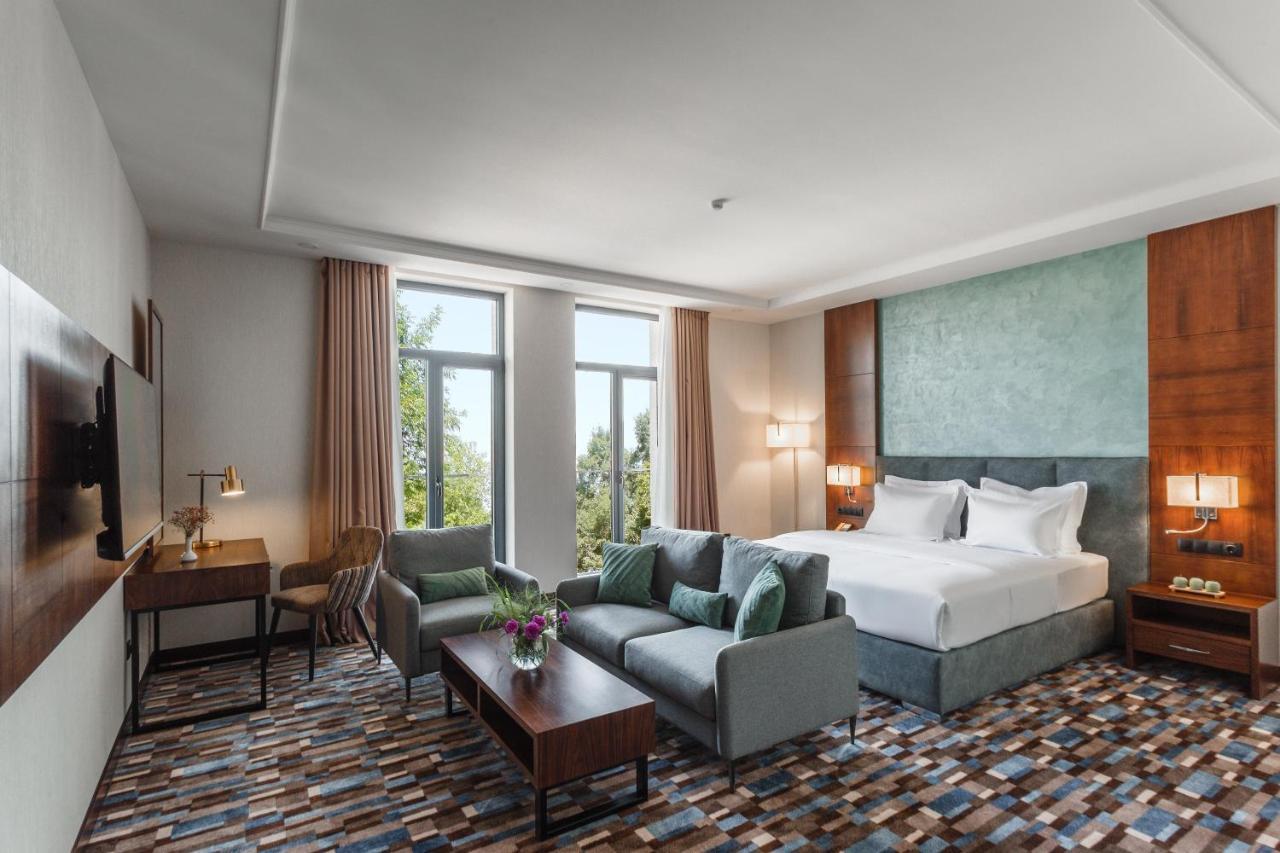Ateca Hotel Suites Tashkent Ngoại thất bức ảnh